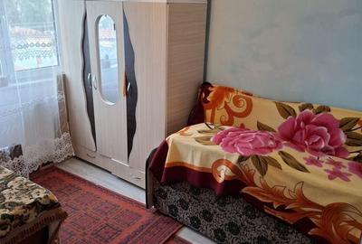 Apartament cu 3 camere decomandat în Micro 5 - 7
