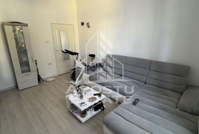 Garsonieră semidecomandată, mobilată în Complex Studențesc
