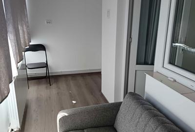 Garsonieră decomandată în Micro 14 - 6