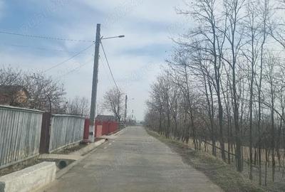 Teren de 1280 mp, în Central - 3
