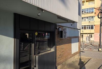 Spațiu comercial, de 13 mp, în Central - 2