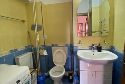 Apartament cu 3 camere decomandat, mobilat în Central - 11