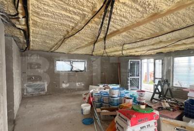 Casă cu 4 camere cu Teren 380 Mp în Central - 10