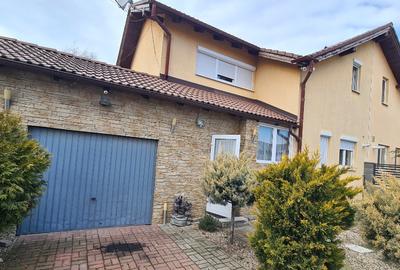 Casa tip Duplex in Via Carmina-Vladimirescu - ID : RH-42424-property - 1