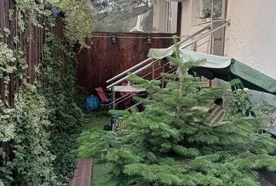 Apartament cu 3 camere decomandat în Central - 1