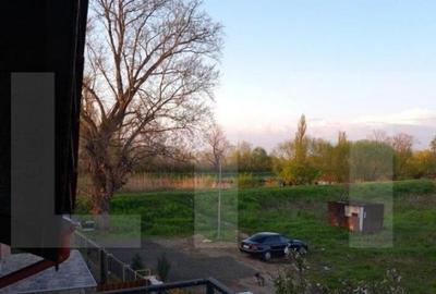 Casă cu 5 camere cu Teren 250 Mp în Central - 4