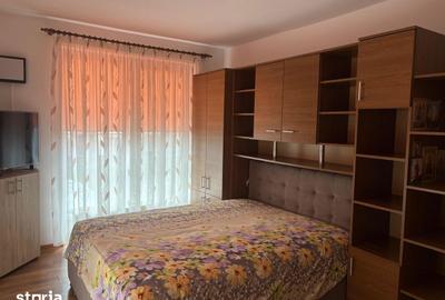 Apartament cu 2 camere decomandat în Tractorul - 8