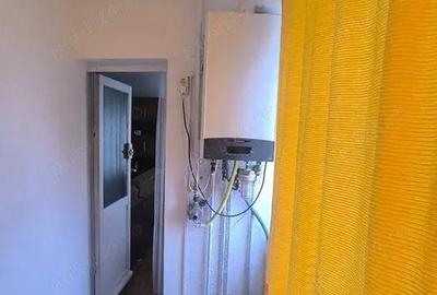 Apartament cu 3 camere decomandat în Motru - 4