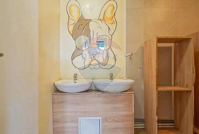 Comision 0 %! Spa?iu comercial de vanzare, Tractorul, Qualis 2 - 3