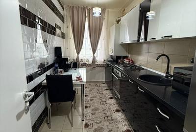 Apartament cu 3 camere în Central - 5