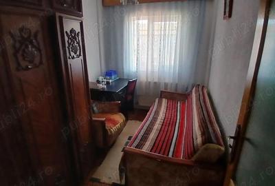 Apartament cu 3 camere decomandat în Central - 10