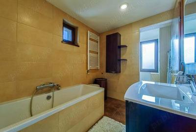 Vand apartament 3 camere amenajat - 10