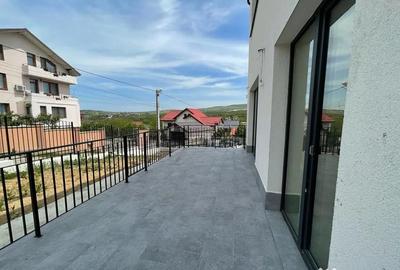 Casă cu 3 camere cu Teren 250 Mp în Bucium - 2