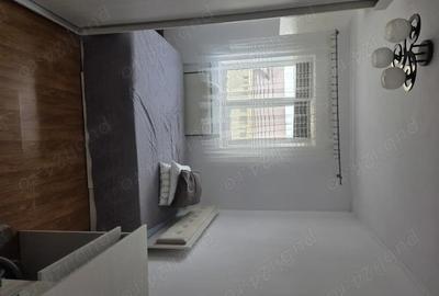 Apartament cu 3 camere semidecomandat în Micro 9 - 1