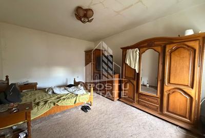 Casa individuala, cu 12 camere,5 bai, acces auto, teren 642, Girocului - 5