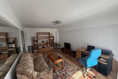 Apartament cu 2 camere decomandat în Trocadero - 14