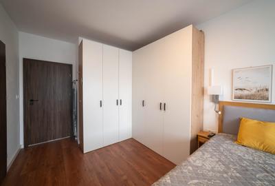 Penthouse cu 3 camere semidecomandat, mobilat în Torontalului - 17