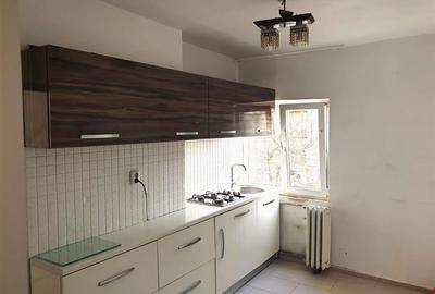 Apartament cu 3 camere Velenta, strada Razboieni - 1