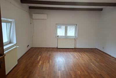 Vilă de închiriat – Zona Icoanei birouri cabinete firme - 5