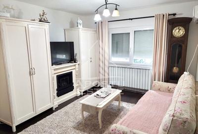 Apartament cu 2 camere decomandat în Olimpia-Stadion