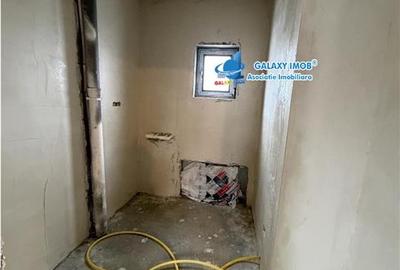 Casă cu 5 camere cu Teren 500 Mp în Central - 8