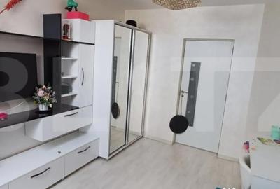 Apartament cu 3 camere decomandat, mobilat în Central - 9