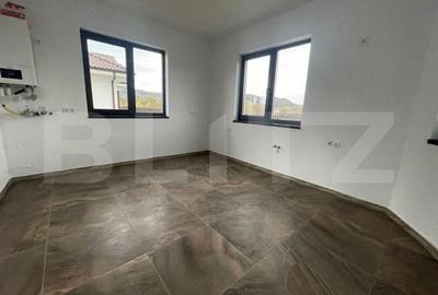 Casa de vanzare, cu 4 camere, 145 mp, 750 mp teren, zona-Unirea - 5