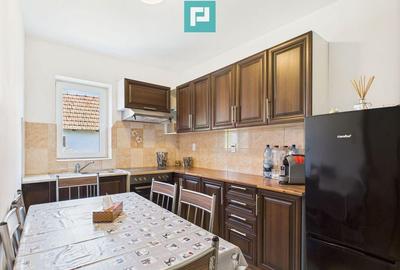 Casa de vacan?a mobilata ?i utilata la Mini? - 10