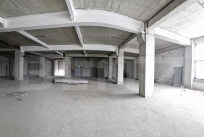 Spațiu comercial, de 400 mp, în Central - 10