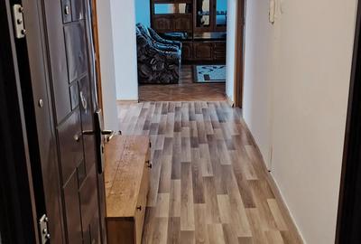 Apartament de 3 camere la Faget - 2