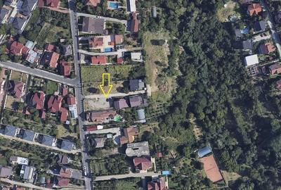 Casă cu Teren 350 Mp în Central - 2