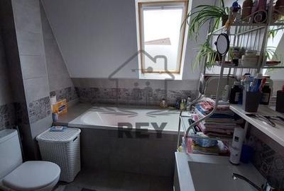 Apartament de vânzare - 2 camere decomandat | Lacul lui Binder Apartament de vânzare - 2 camere decomandat | Lacul lui Binder - 6