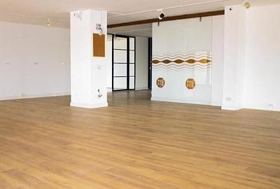 Spațiu comercial, de 1,072 mp, în Jiului - 10