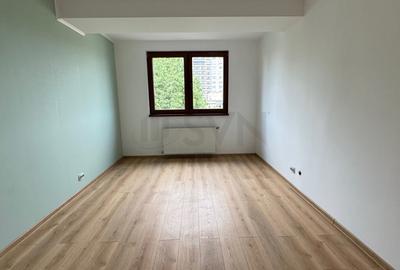 REA1023596 2 camere 80 mp Vitan Mall-Dristor  bloc 2008 - 7