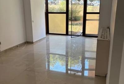 Brotacei, spatiu comercial, 3 intrari, 50 mp. - 1