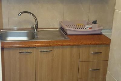 Garsonieră decomandată în Alfa - 3