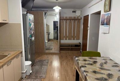 Apartament cu 3 camere decomandat în Cosâmbești - 6