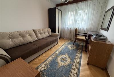 Apartament cu 3 camere decomandat în Central - 8
