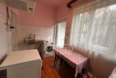 Casa cu 3 camere, curte comuna, posibilitate mansardare, zona Crisan - 5