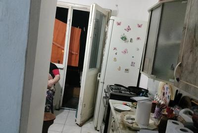 Vand 2 garsoniere tip apartament n - 2