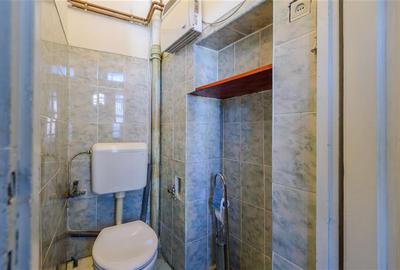 Apartament cu 4 camere semidecomandat în Central - 37