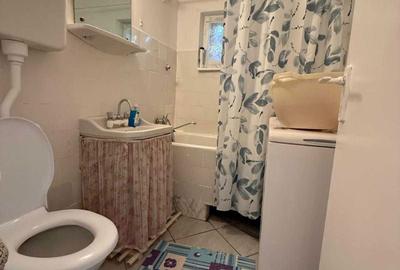 Apartament cu 2 camere decomandat în Cornișa - 2