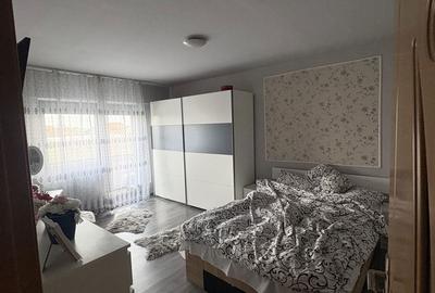 Apartament cu 2 camere decomandat în Carpați 2 - 2