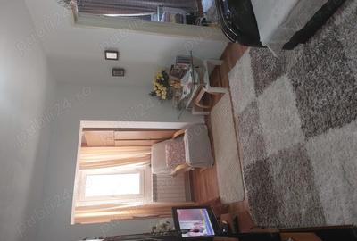 Apartament cu 2 camere semidecomandat în Km 4 - 4