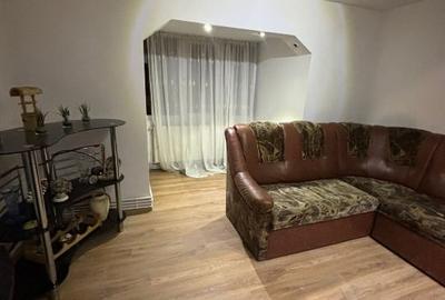 Apartament cu 2 camere semidecomandat, mobilat în Central - 1