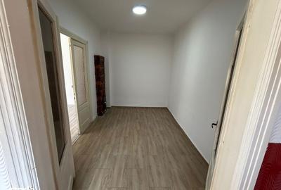 Casă cu 2 camere cu Teren 40 Mp în Ferentari - 6