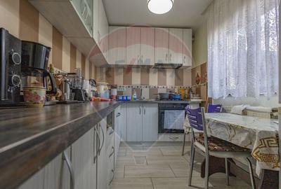 Casă individuală cu 6 camere cu Garaj în Șagului - 4