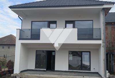 Duplex cu 4 camere în Șelimbăr