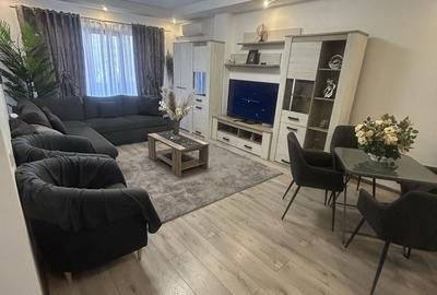 Apartament cu 3 camere decomandat în Central - 1