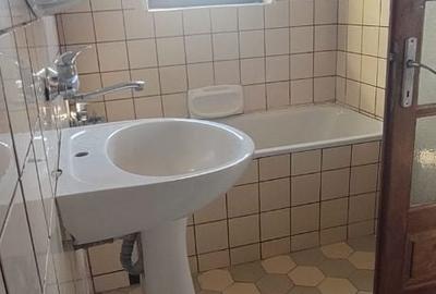 Spațiu comercial, de 319 mp, în Central - 7